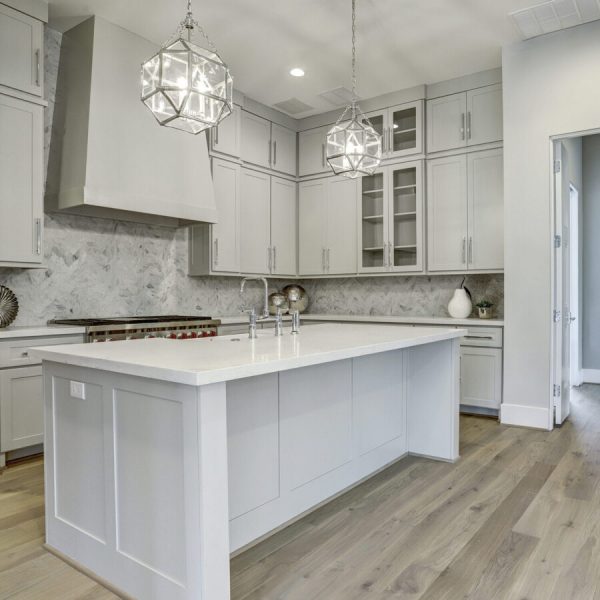 2224 Potomac kitchen front on photo (1)